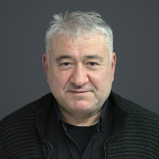 Дамян Дамянов – Старши траурен агент