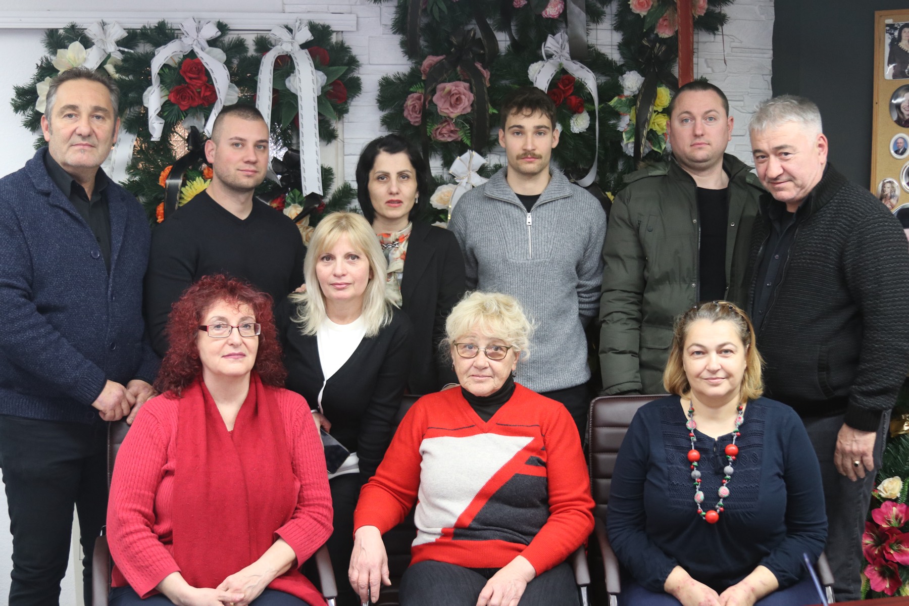 Екипът на Траурна Агенция Драгомиров днес – в офиса във Варна